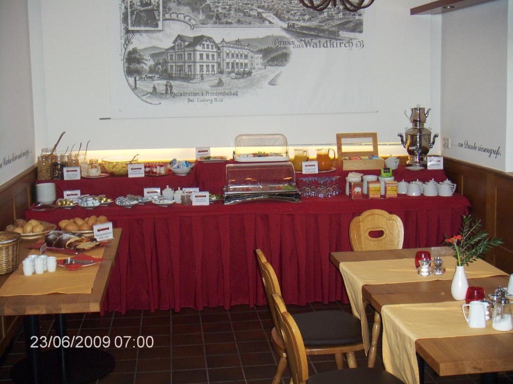 Hotel Scheffelhof Waldkirch Kültér fotó